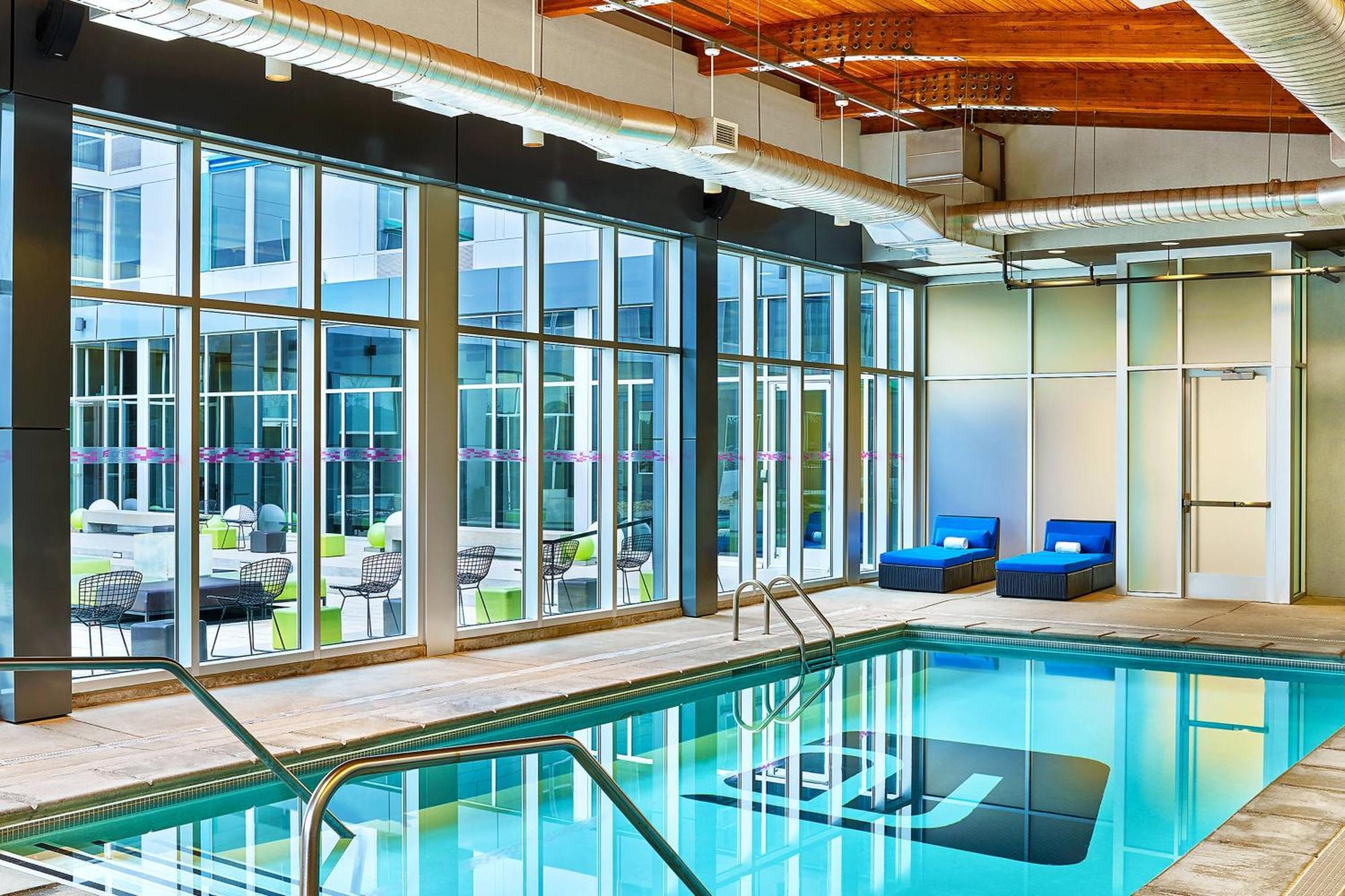 Aloft Denver Airport At Gateway Park Аурора Екстериор снимка