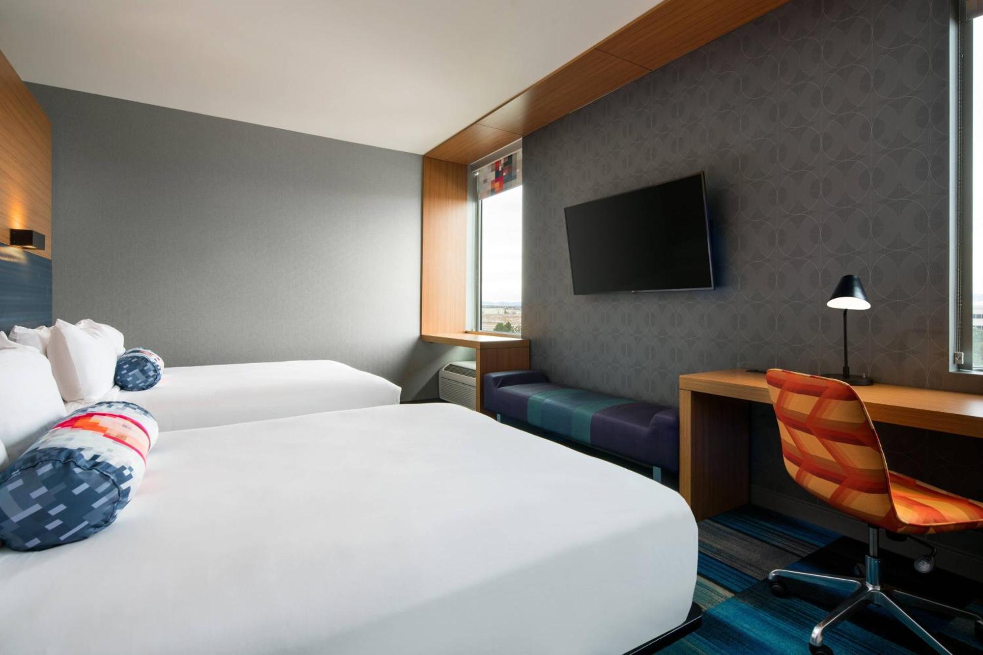 Aloft Denver Airport At Gateway Park Аурора Екстериор снимка